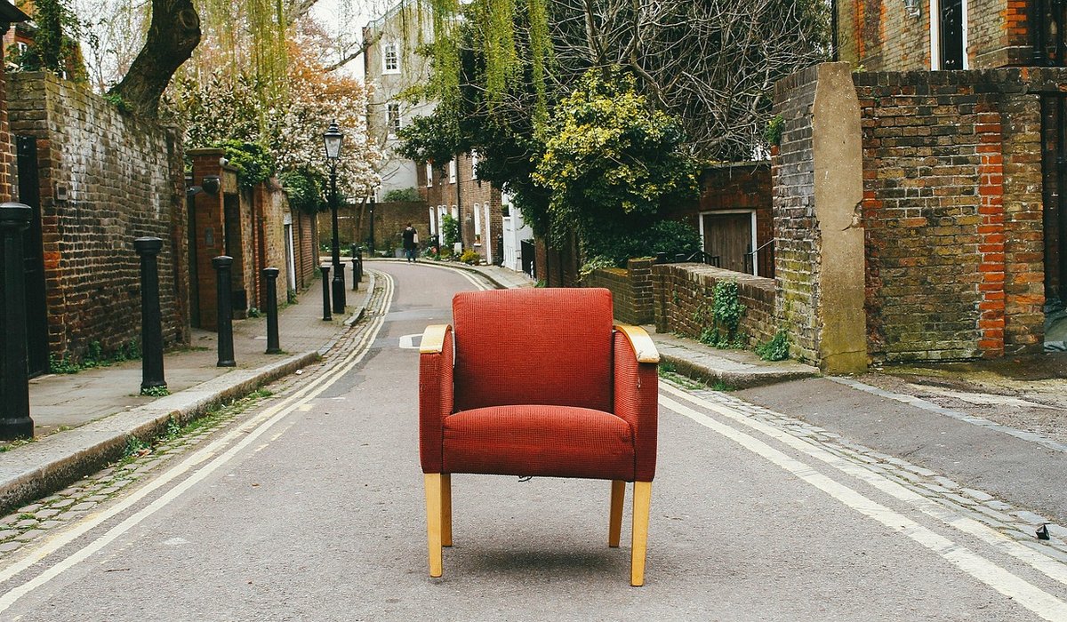 Starting a community library in your front garden